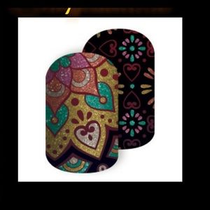 Jamberry Nail Wraps “Sempasuchitl”